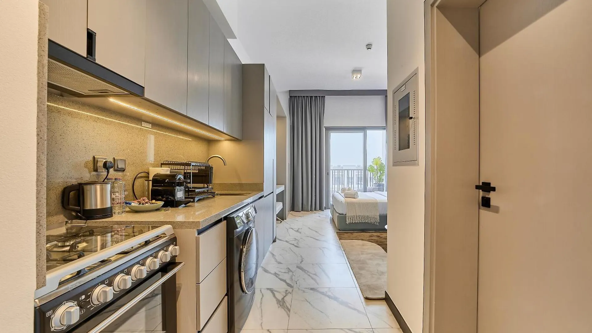 Chic And Bright Studio In Meydan Dubai 0*,  United Arab Emirates